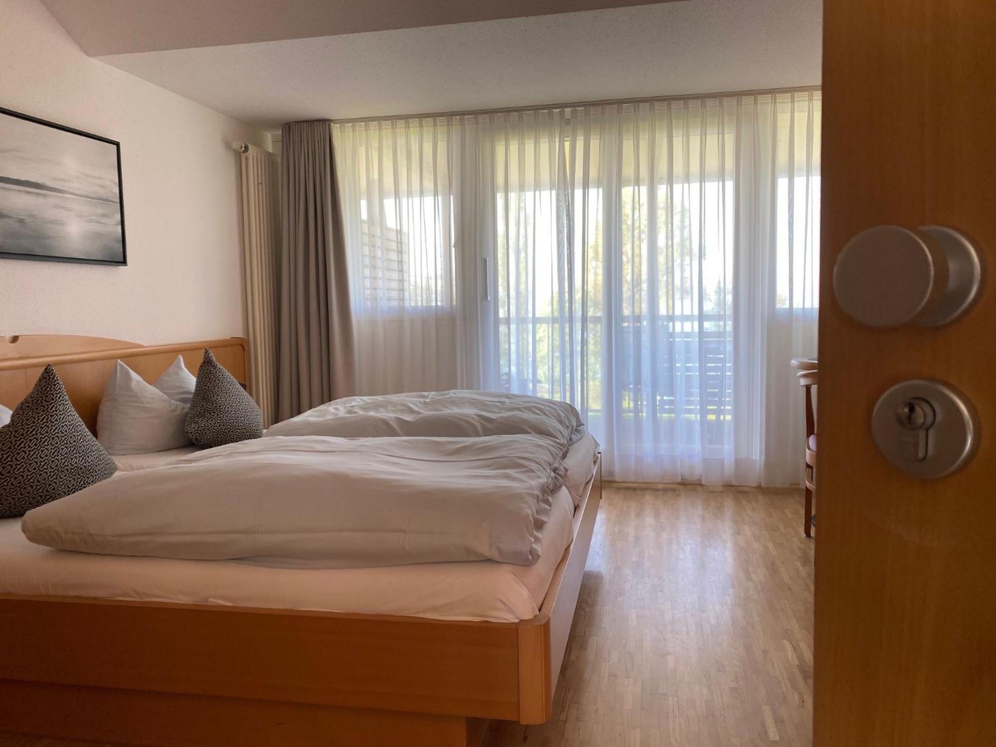 Appartementhotel Roehrenbach Імменштад-ам-Бодензе Екстер'єр фото